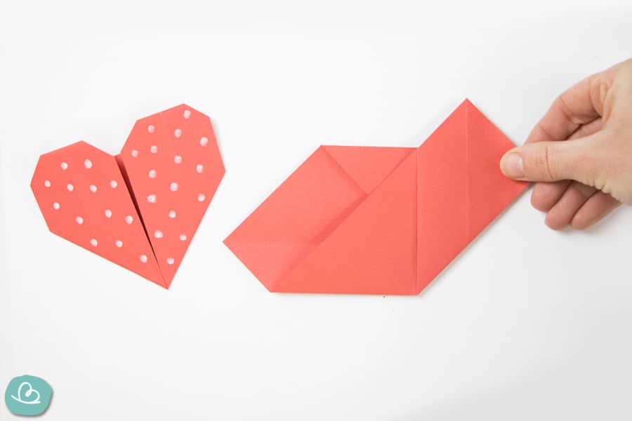 Herz aus Papier falten: Origami-Anleitung + DIY-Ideen - Wunderbunt.de