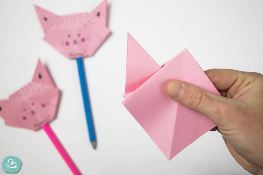 Katze aus Papier falten: Origami-Anleitung - Wunderbunt.de