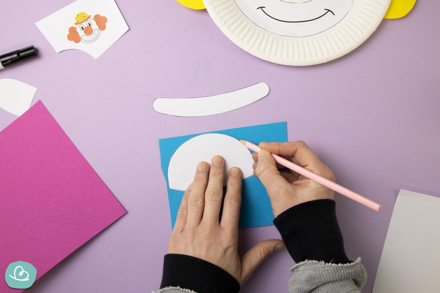  Foto zu Clown basteln aus Pappteller 