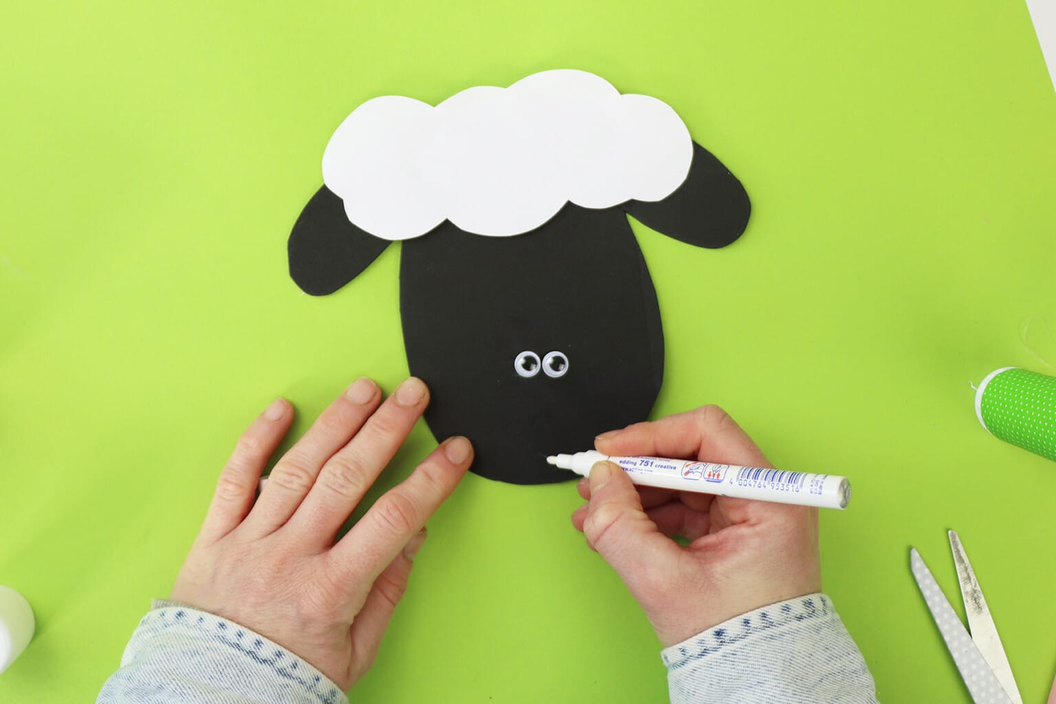Schaf basteln | 3 einfache Ideen mit Vorlagen - Wunderbunt.de