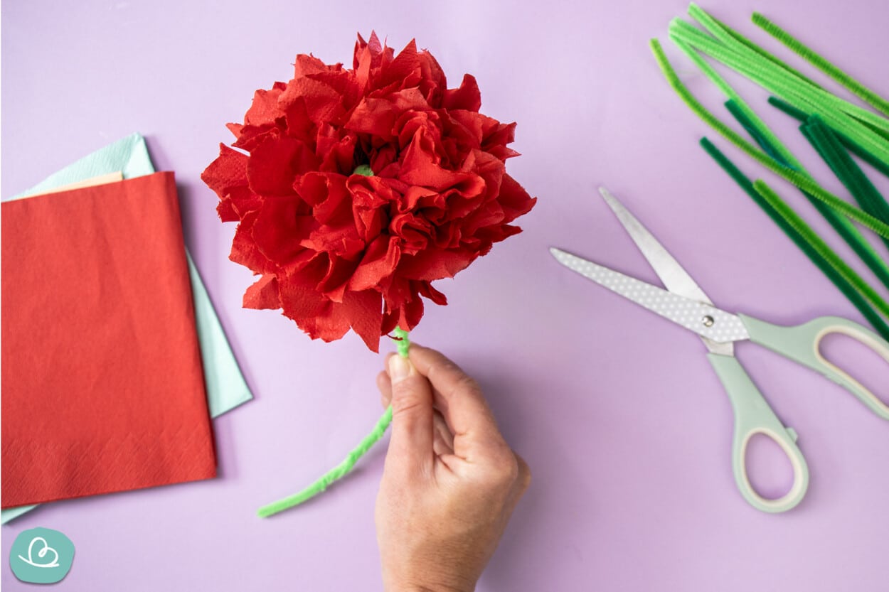 rote Blume aus Servietten