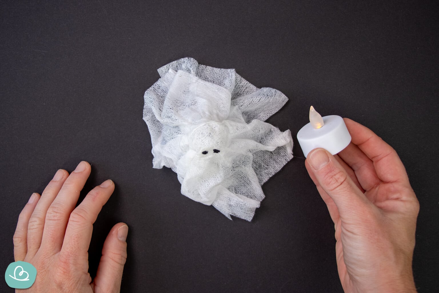 Gespenster basteln | einfache Anleitung für Halloween-Geister ...