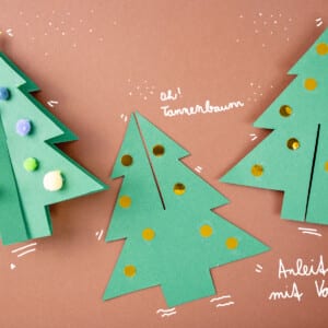 Weihnachtsbäume aus Papier basteln