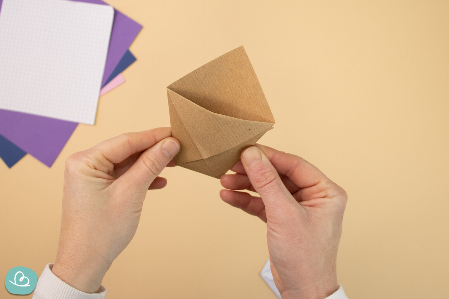 Origami Tüte falten | Einfache Faltanleitung - Wunderbunt.de