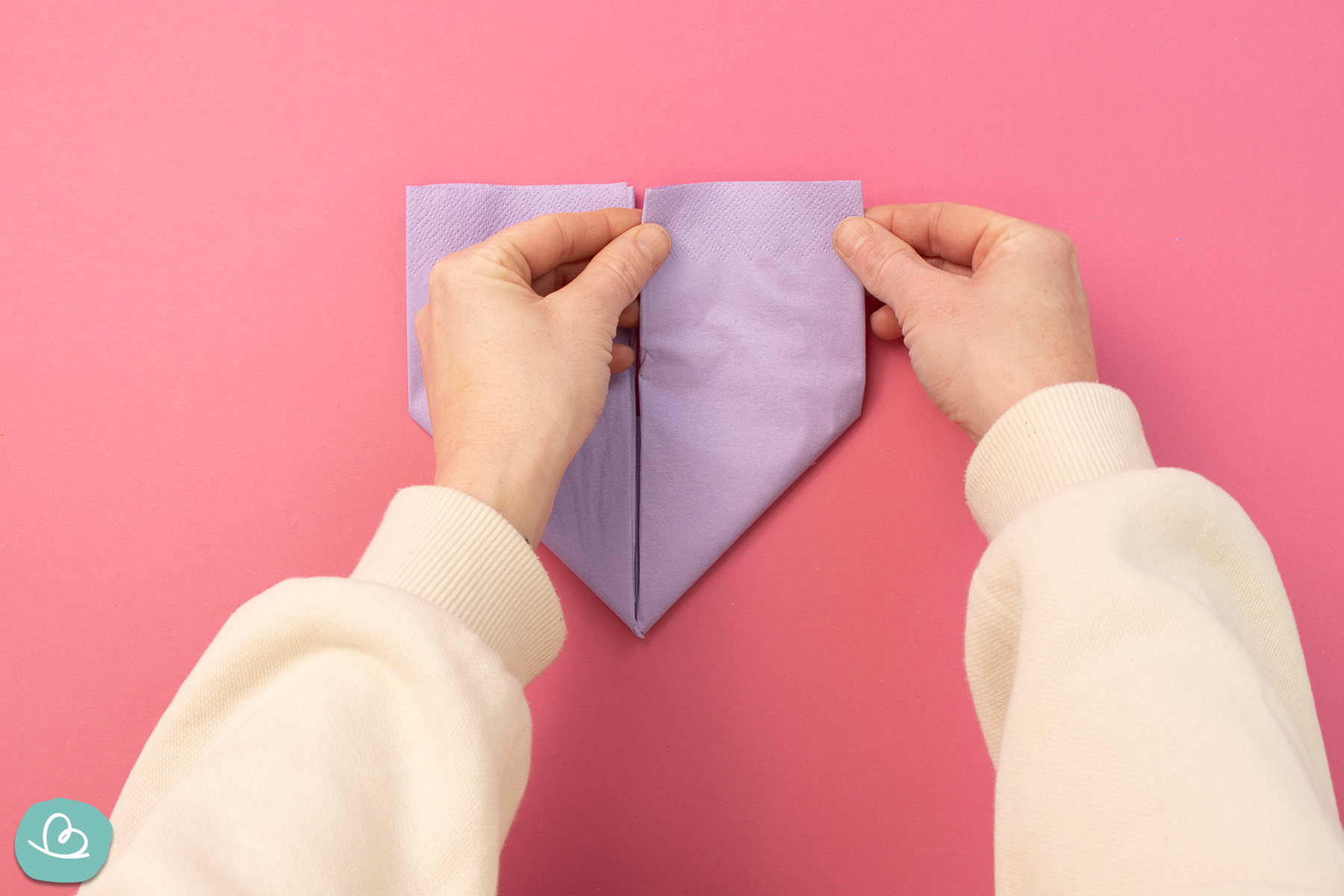 Herz aus Serviette falten