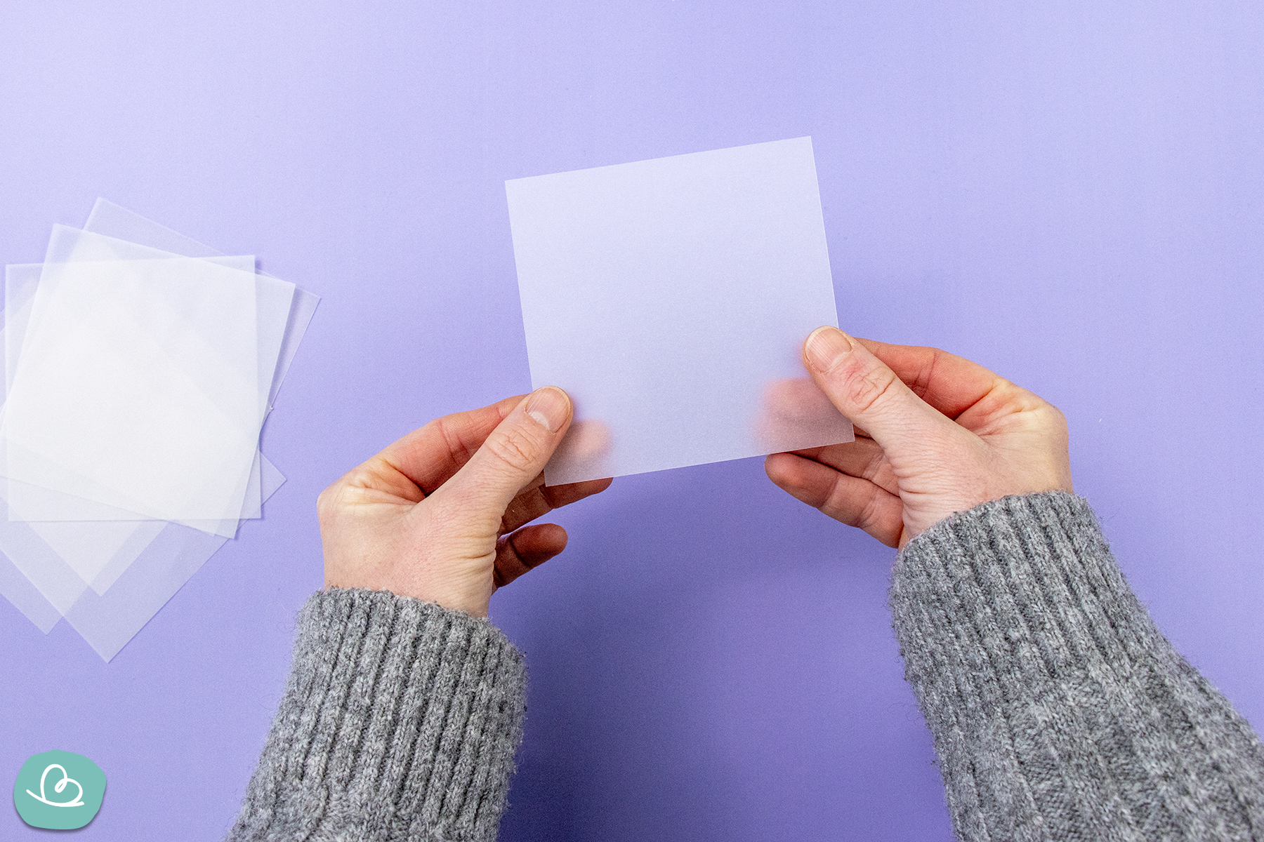 Transpaprentpapier zm Quadrat geschnitten