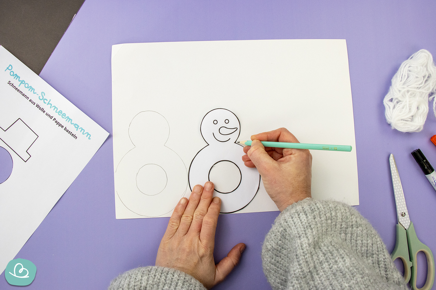 Schneemann Vorlage auf Tonpapier übertragen