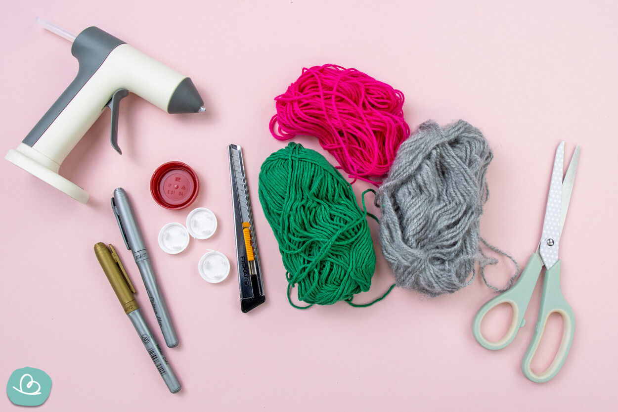 Weihnachtskugeln basteln aus Wolle - Material